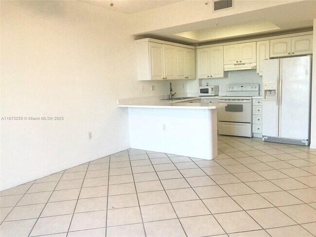 Building Photo - 3500 Coral Wy