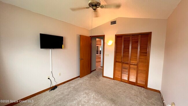 Building Photo - 1014 S Fork Cir