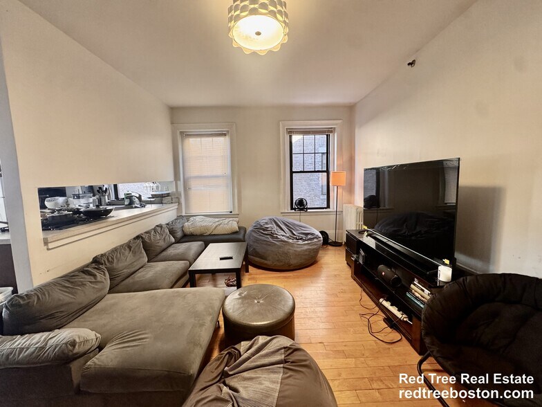 Building Photo - 1173 Commonwealth Ave