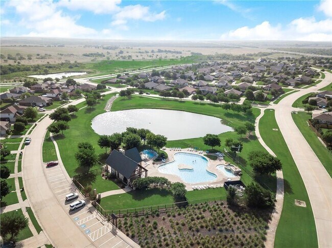 Building Photo - 1111 Cumberland Dr