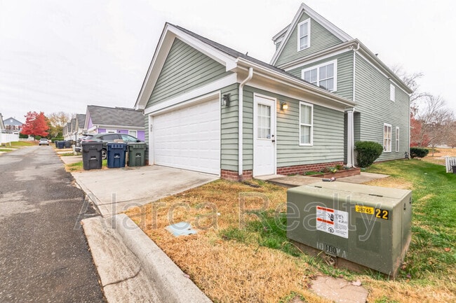 Building Photo - 4234 Vance Rd N