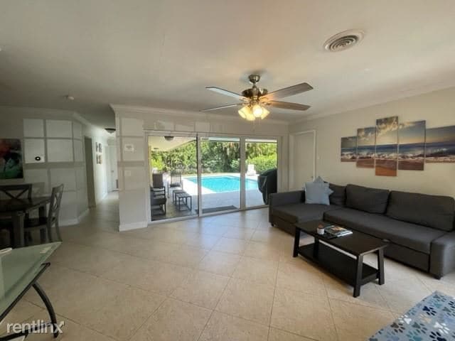 Primary Photo - 3 br, 2 bath House - 3260 NW 6th Ave