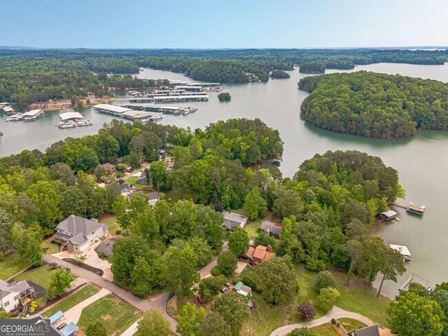 Building Photo - 2555 Chattahoochee Ln