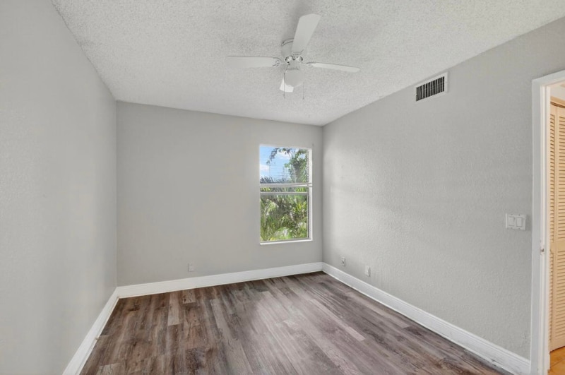 Building Photo - 1701 Balfour Point Dr