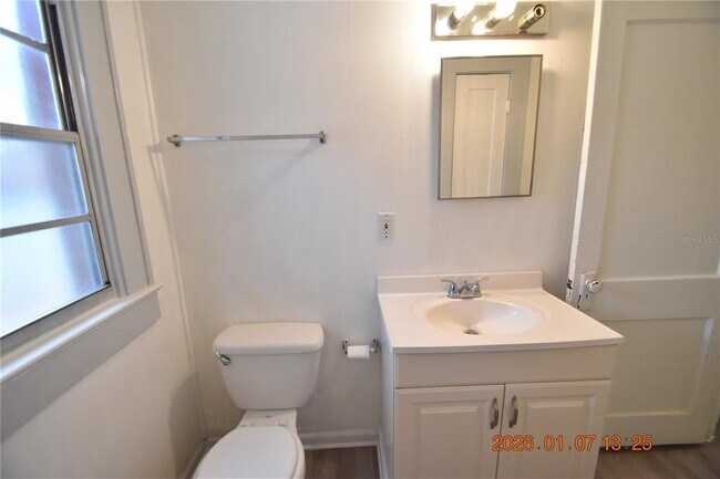 Building Photo - 2500 Auburn St S