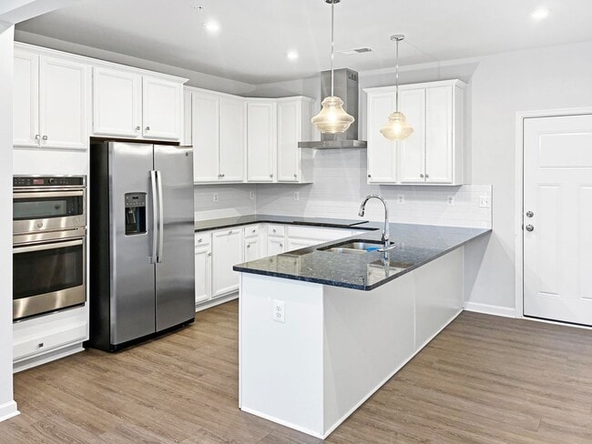 Building Photo - Beautiful 2 Bedroom Condo in Glen Allen !