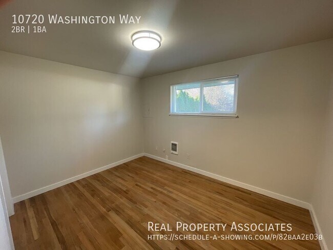 Building Photo - 10720 Washington Way