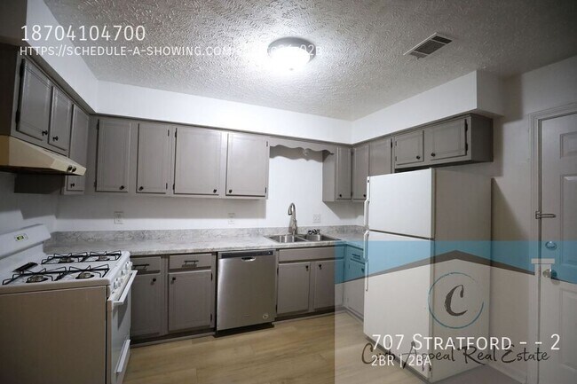Building Photo - 707 Stratford Dr