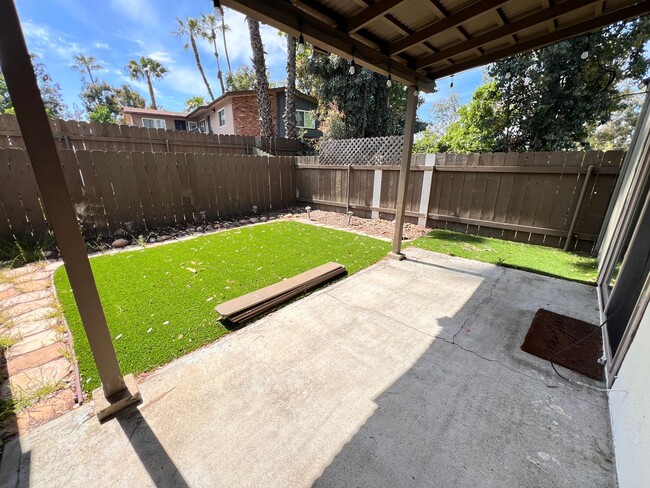 Building Photo - La Mesa Brierwood Condo Two Bedroom 2 Bath...