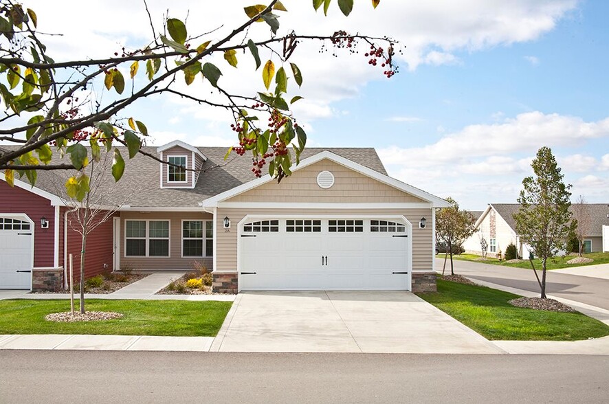 Attached, Two-Car Garages - Redwood Whitestown