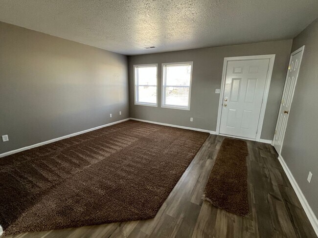 Building Photo - 624 Kimberton Dr