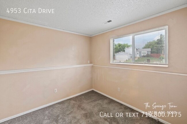 Building Photo - 4953 Cita Dr