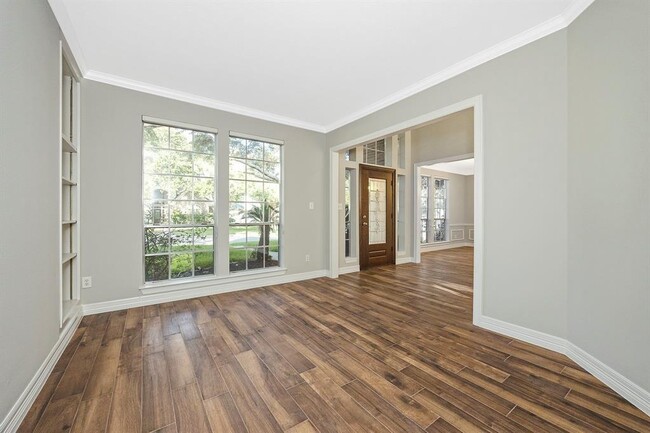 Building Photo - 22211 Mission Hills Ln