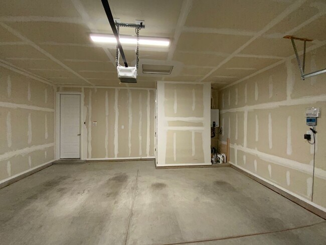 Building Photo - Beautiful New Construction Single Story Ho...