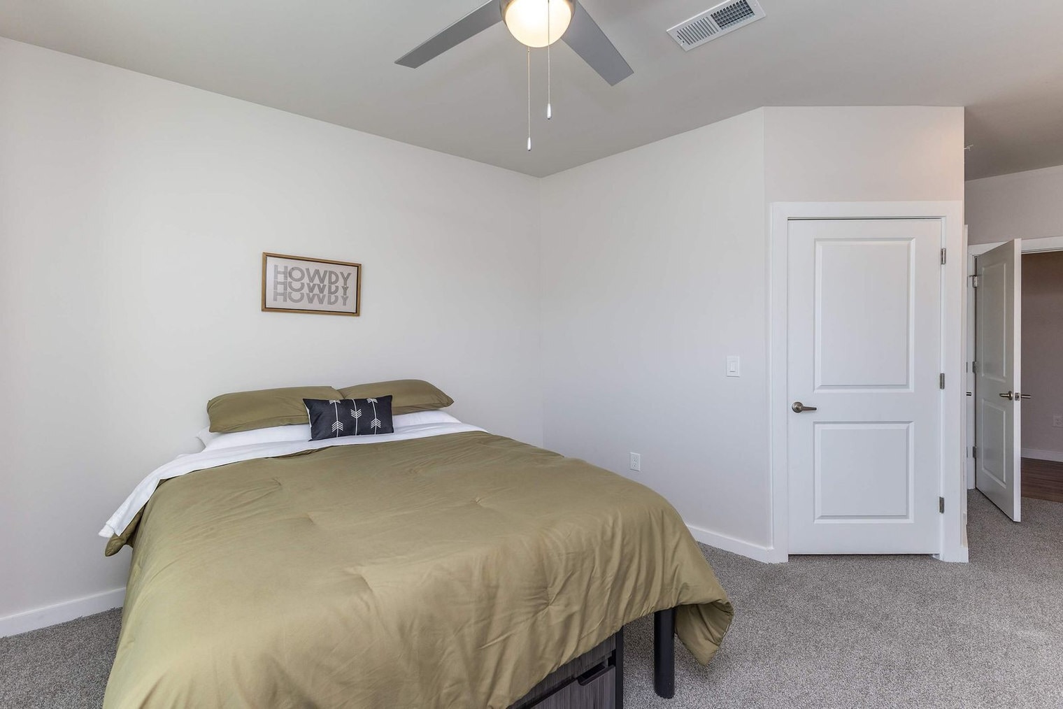 Building Photo - 1001 Marshall Ave