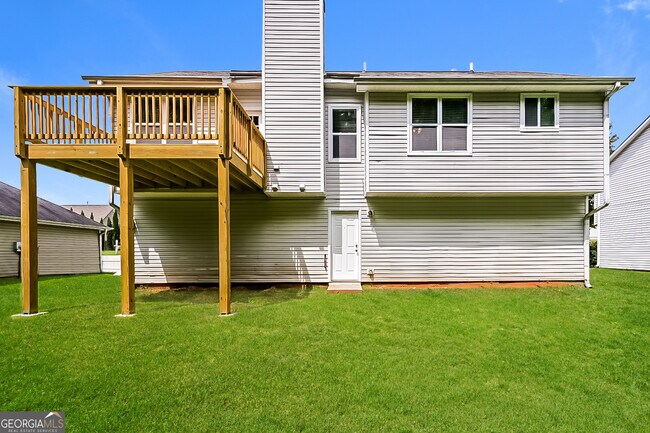 Building Photo - 350 Summer Hill Cir