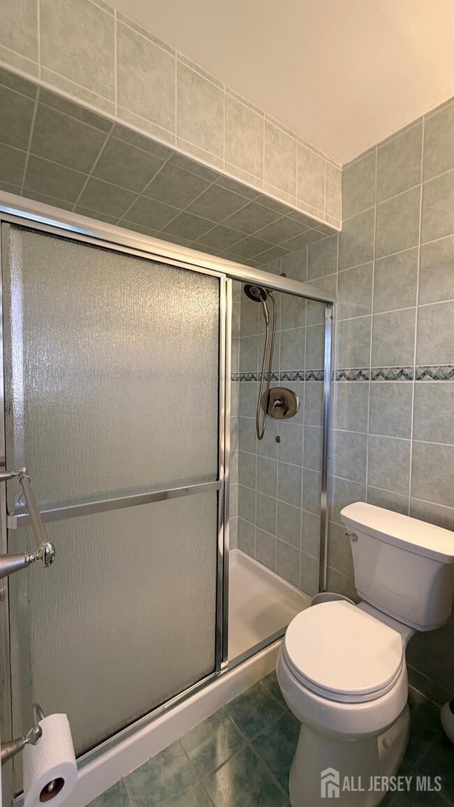 Building Photo - 363 Cranbury Rd