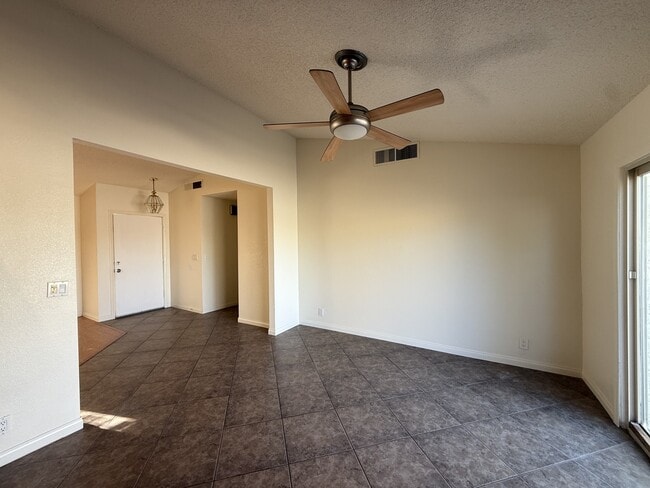 Building Photo - 3180 S Lindell Rd