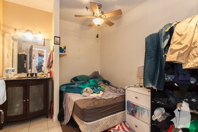 Building Photo - 740 S Federal St