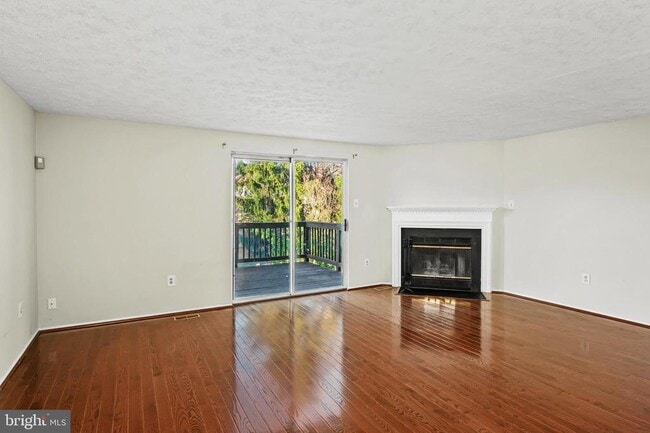 Building Photo - 6413 Pound Apple Ct