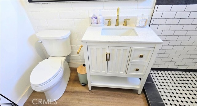 Building Photo - 5747 Jefferson Ave