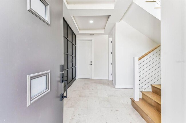 Building Photo - 3 Treasure Ln