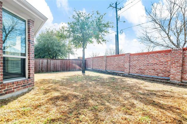 Building Photo - 631 Kirby Dr