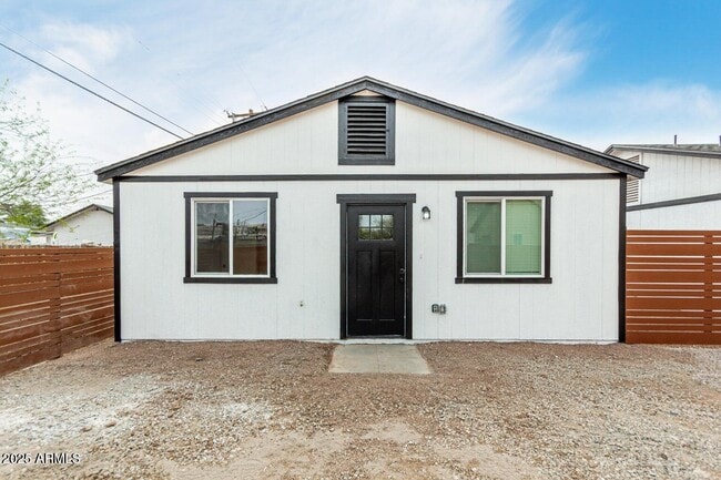 Building Photo - 5237 N 23rd Ave