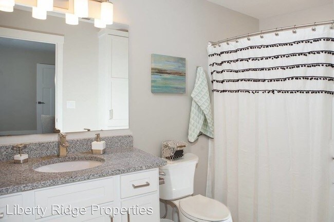 Building Photo - 107 Valor Dr