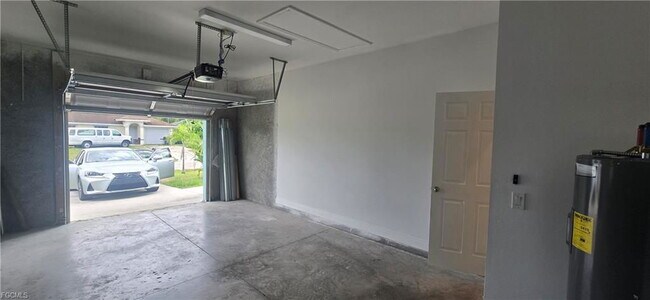 Building Photo - 4602 25th St SW