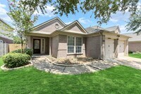 Building Photo - 13021 Castlewind Ln