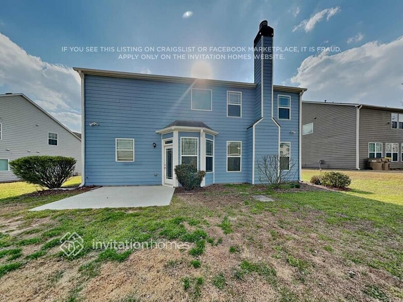 Building Photo - 2322 Loowit Falls Dr