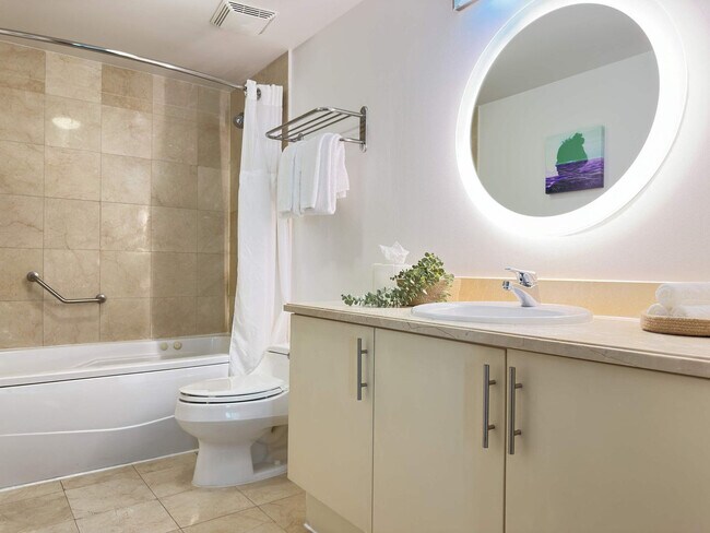 Building Photo - 2889 McFarlane Rd