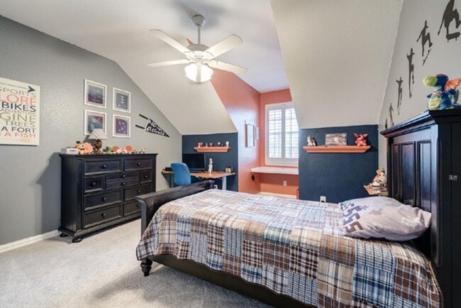 Building Photo - Prestigious 4-3.5-2 w POOL in Grapevine, Carroll ISD!