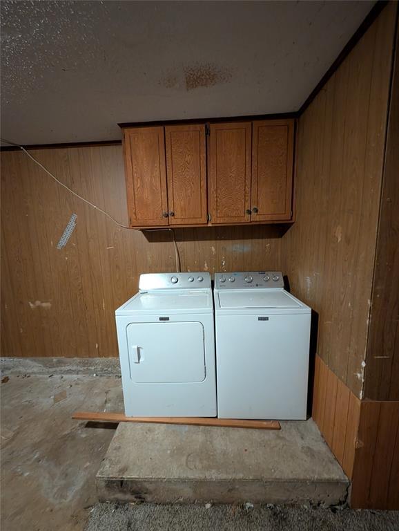 Building Photo - 122 Crystal Cir