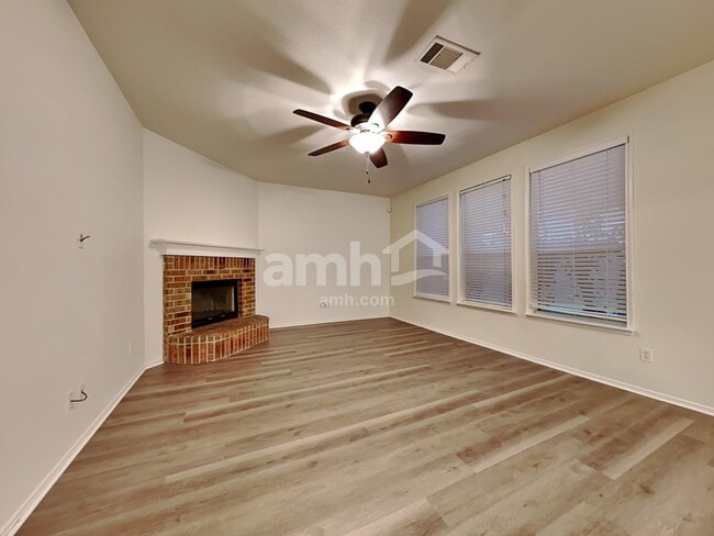 Building Photo - 14129 Cedar Post Dr