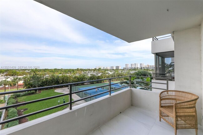 Building Photo - 600 Three Islands Boulevard