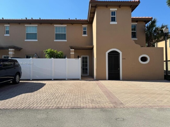 Building Photo - 14733 SW 11th St