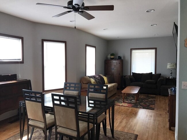 Building Photo - 1507 Beld St