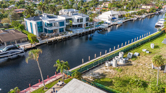 Building Photo - 1391 S Ocean Blvd