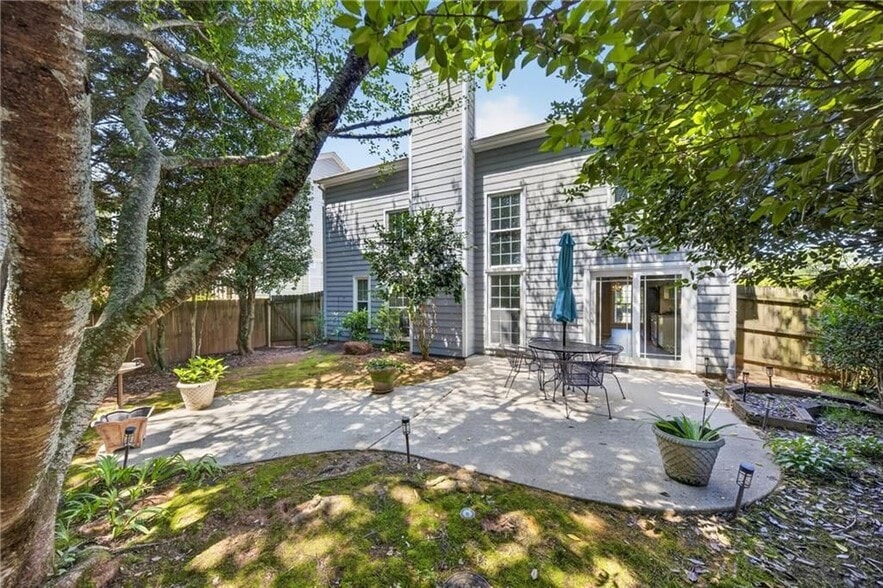 Building Photo - 3485 Patterstone Dr