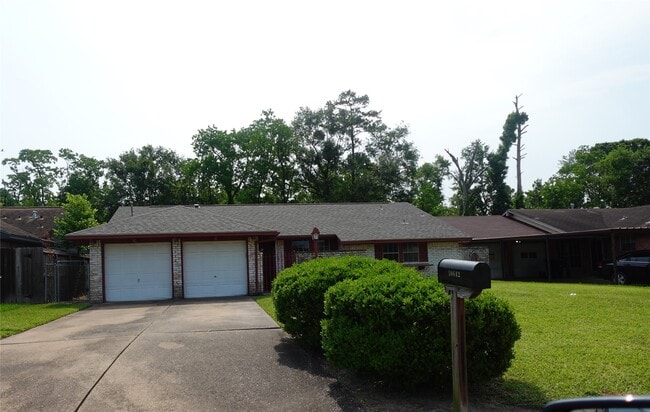 Primary Photo - 10642 Wolbrook St