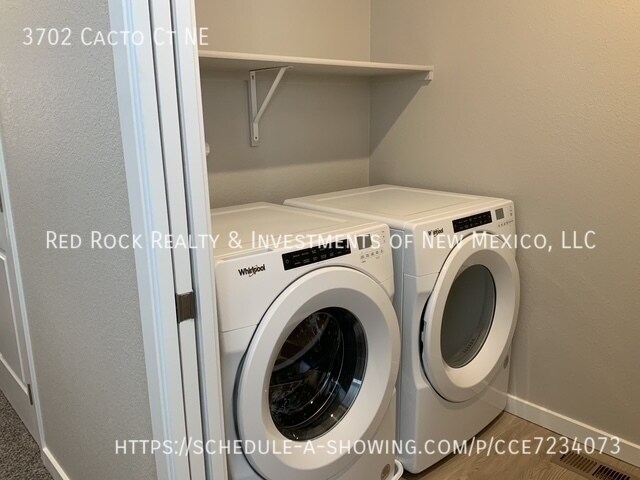 Building Photo - 3702 Cacto Ct