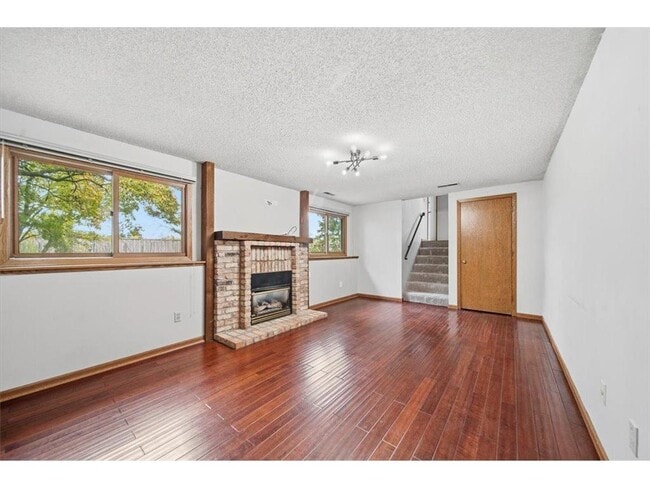 Building Photo - 9523 Hartford Cir