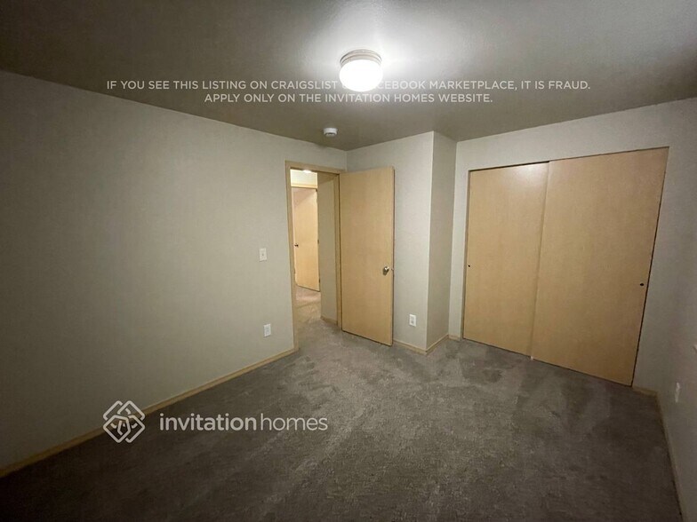 Building Photo - 6006 80th Ave NE