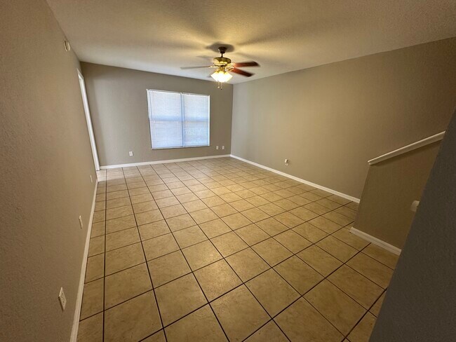 Living room - 208 W Tever St