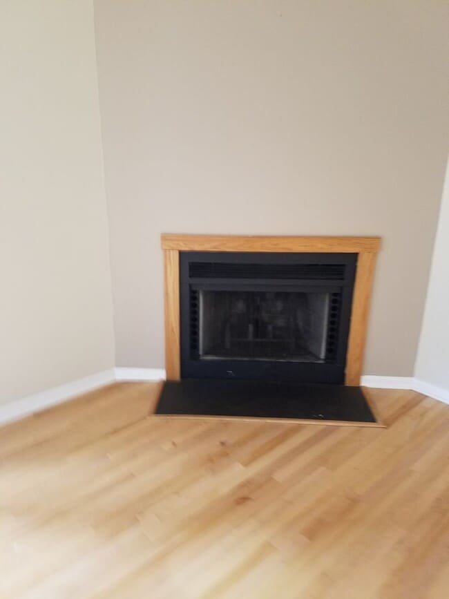 Building Photo - Condo Located at Borden Commons