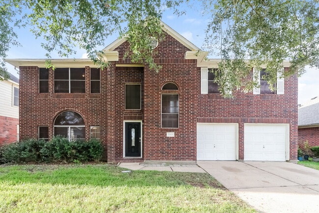 Building Photo - 15806 Mission Crest Ct