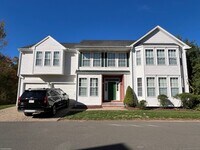 Building Photo - 11 Cobble Ct