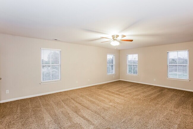 Building Photo - 1701 Seefin Ct